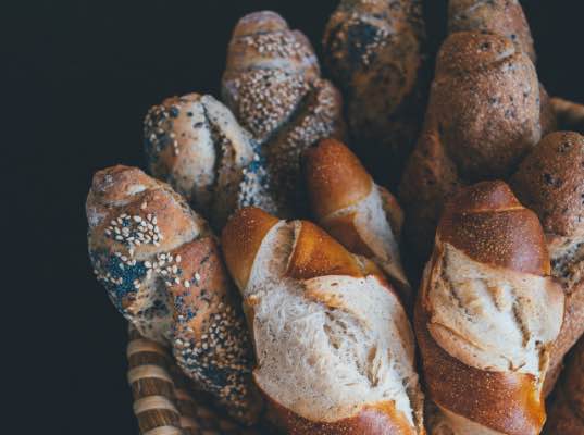 bread-food-basket